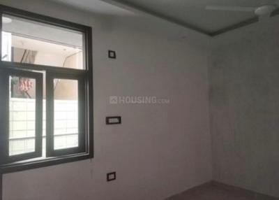 Bedroom Image of 1000 Sq.ft 3 BHK Builder Floor for sale in Govindpuri New Delhi for Rs. 6200000