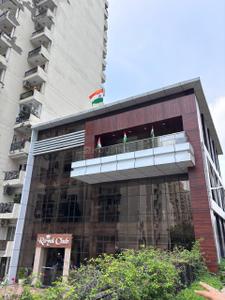 Image of 920 Sq.ft 2 BHK Apartment / Flat for sale in Sethi Max Royal, Sector 76, Noida for Rs. 10200000