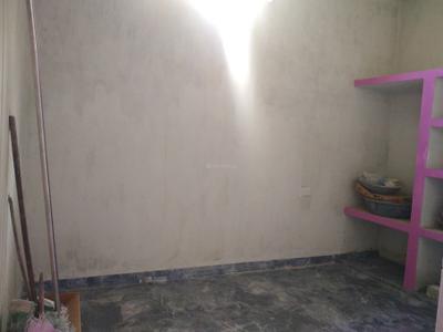Bedroom Image of 825 Sq.ft 2 BHK Builder Floor for rent in Madiyava Lucknow for Rs. 12000