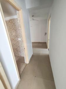Bathroom Image of 1410 Sq.ft 3 BHK Apartment / Flat for sale in Paras Tierea, Sector 137 Noida for Rs. 10800000