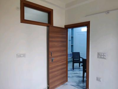 Bedroom Image of 900 Sq.ft 3 BHK Builder Floor for sale in DLF Ankur Vihar Ghaziabad for Rs. 3400000