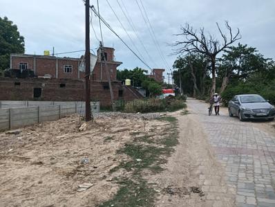 Mohanlalganj Plot View 2
