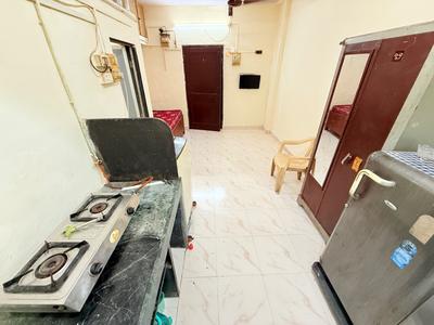 Kitchen Image of 250 Sq.ft 1 RK Apartment / Flat for rent in Sai Darshan CHS, Andheri East Mumbai for Rs. 24000