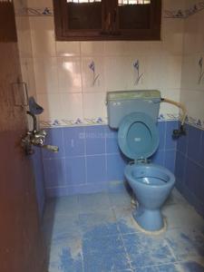 Bathroom Image of 950 Sq.ft 2 BHK Builder Floor for rent in Dilsukh Nagar Hyderabad for Rs. 16000