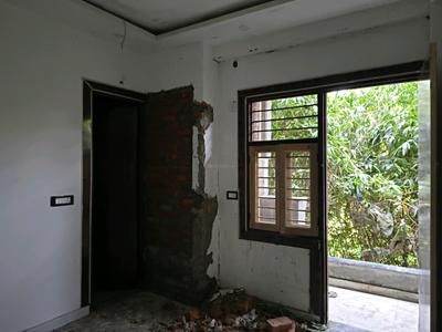 Bedroom Image of 1150 Sq.ft 3 BHK Apartment / Flat for sale in Govindpuram Ghaziabad for Rs. 4865111