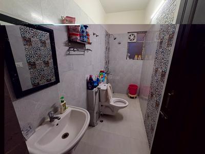 Bathroom Image of 859 Sq.ft 2 BHK Apartment / Flat for sale in Rohra Green, Keshtopur Kolkata for Rs. 6200000