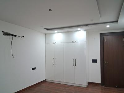 Bedroom Image of 1250 Sq.ft 2 BHK Builder Floor for rent in Kirti Nagar New Delhi for Rs. 45000
