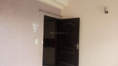 Living Room Image of 700 Sq.ft 2 BHK Apartment / Flat for sale in Gardenia Golf City, Sector 75 Noida for Rs. 7245000