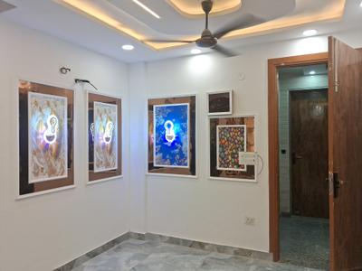 Living Room Image of 600 Sq.ft 2 BHK Builder Floor for sale in Dwarka Mor New Delhi for Rs. 4300000