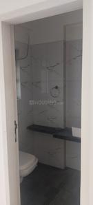 Bathroom Image of 730 Sq.ft 1 BHK Apartment / Flat for sale in Harshail Falcon, Malad West Mumbai for Rs. 12000000