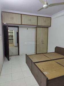 Bedroom Image of 2350 Sq.ft 4 BHK Apartment / Flat for sale in DDA SFS, Sarita Vihar New Delhi for Rs. 35200000