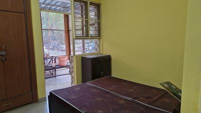 Bedroom Image of 550 Sq.ft 1 BHK Apartment / Flat for rent in Sector 14 Dwarka New Delhi for Rs. 26000