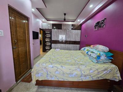 Bedroom Image of 1600 Sq.ft 3 BHK Penthouse for sale in Tollygunge Kolkata for Rs. 9000000