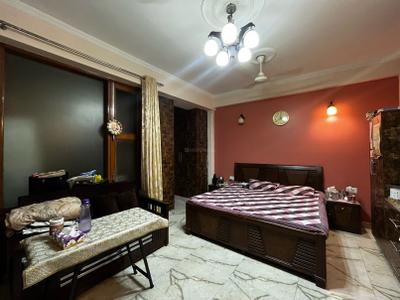 Bedroom Image of 8000 Sq.ft 12 BHK Builder Floor for sale in Jamia Nagar New Delhi for Rs. 132500000