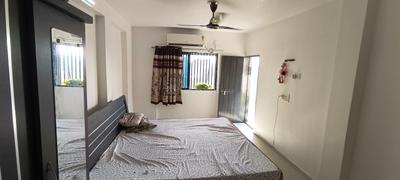 Bedroom Image of 1350 Sq.ft 3 BHK Apartment / Flat for sale in Indraprasth Tower, Thaltej Ahmedabad for Rs. 9000000