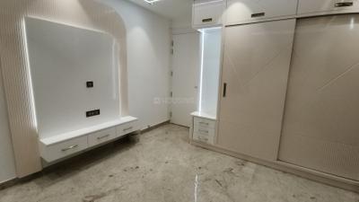 Bedroom Image of 1900 Sq.ft 4 BHK Builder Floor for sale in Kaushambi Ghaziabad for Rs. 30000000