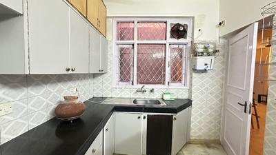 Kitchen Image of 1200 Sq.ft 2 BHK Builder Floor for rent in Malibu Town Floors, Sector 47 Gurgaon for Rs. 43000