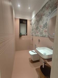 Image of 560 Sq.ft 1 BHK Apartment / Flat for sale in Andheri West, Mumbai for Rs. 14000000