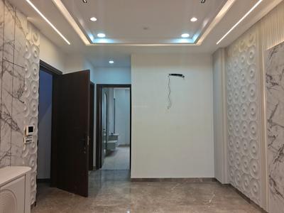 Living Room Image of 1350 Sq.ft 3 BHK Builder Floor for sale in Paschim Vihar New Delhi for Rs. 27500000