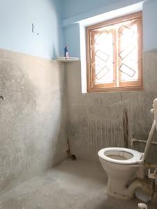 Bedroom One Image of 1150 Sq.ft 2 BHK Builder Floor for rent in Jodhpur Park Kolkata for Rs. 21000