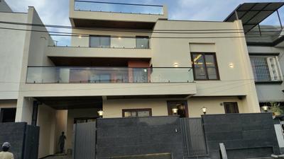 Image of 1800 Sq.ft 6 BHK Independent House for sale in Canal Road, Dehradun for Rs. 34000000