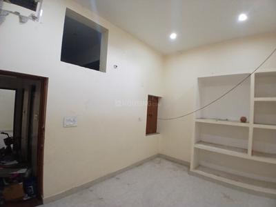 Bedroom Image of 810 Sq.ft 1.5 BHK Villa for rent in Shivpur Varanasi for Rs. 13000
