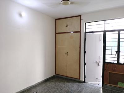 Bedroom Image of 1100 Sq.ft 2 BHK Apartment / Flat for sale in Shree Awas Apartment, Sector 18 Dwarka New Delhi for Rs. 20800000