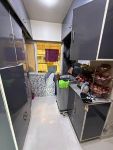 Kitchen Image of 900 Sq.ft 2 BHK Apartment / Flat for rent in Kumar Kruti, Kalyani Nagar Pune for Rs. 50000
