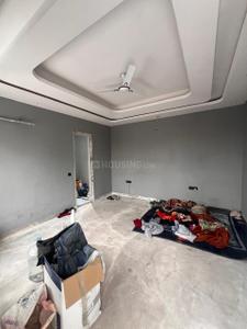 Bedroom Image of 1800 Sq.ft 3 BHK Builder Floor for sale in Mansarover Garden New Delhi for Rs. 44000000