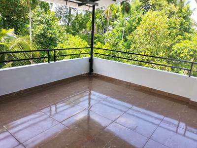 Balcony Image of 2512 Sq.ft 6 BHK Independent House for rent in Thrippunithura Kochi for Rs. 52000