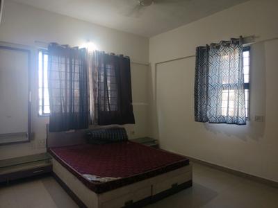 Bedroom Image of 950 Sq.ft 2 BHK Apartment / Flat for rent in Magarpatta Iris, Magarpatta City Pune for Rs. 36000
