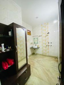 Bedroom Image of 2250 Sq.ft 2 BHK Builder Floor for rent in Sector 64 Faridabad for Rs. 22000
