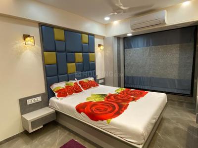 Bedroom Image of 1100 Sq.ft 2 BHK Apartment / Flat for rent in Rashi Tower, Goregaon East Mumbai for Rs. 78000