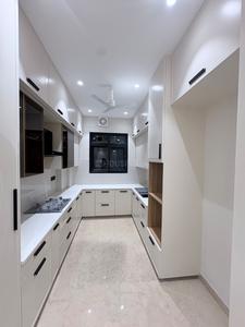 Kitchen Image of 1600 Sq.ft 3 BHK Builder Floor for sale in Surajmal Vihar New Delhi for Rs. 34800000