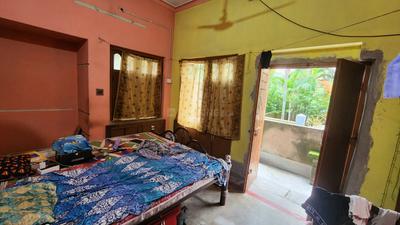 Bedroom Image of 600 Sq.ft 1 RK Independent House for rent in Barrackpore Kolkata for Rs. 6000