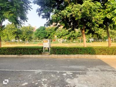 Image of 6000 Sq.ft Residential Plot / Land for sale in QVC G99, Sector 99, Gurgaon for Rs. 109725000