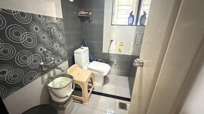 Bathroom Image of 1000 Sq.ft 2 BHK Apartment / Flat for sale in SSD Sai Pearl Phase 2, Pimple Saudagar Pune for Rs. 11000000