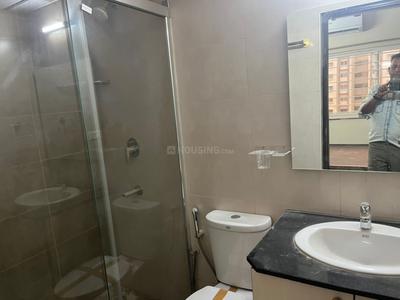 Bathroom Image of 1300 Sq.ft 3 BHK Apartment / Flat for rent in Provident Park Square, Talaghattapura Bengaluru for Rs. 50000