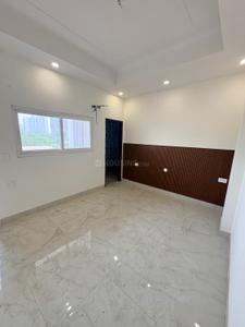 Bedroom Image of 2000 Sq.ft 4 BHK Apartment / Flat for sale in Sector 104 Noida for Rs. 10000000