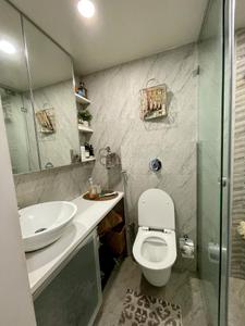 Image of 1050 Sq.ft 2 BHK Apartment / Flat for sale in Juhu, Mumbai for Rs. 37500000