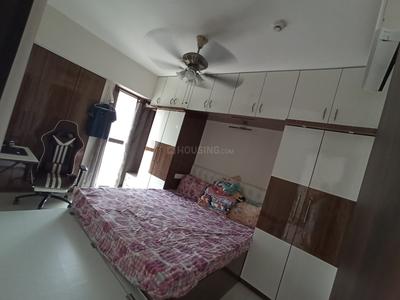 Bedroom Image of 600 Sq.ft 1 BHK Apartment / Flat for rent in Lodha Luxuria, Thane West Thane for Rs. 40000