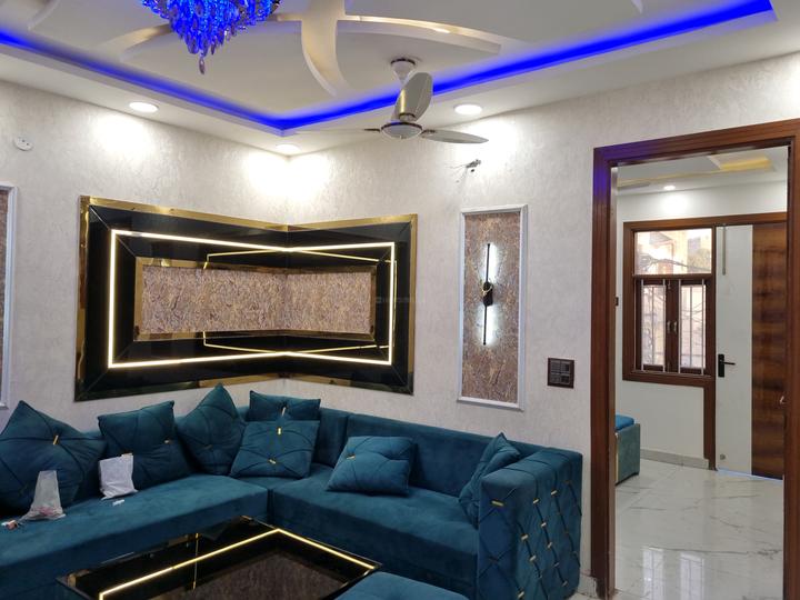 3 BHK 810 Sqft Independent Floor for sale at Nawada, New Delhi