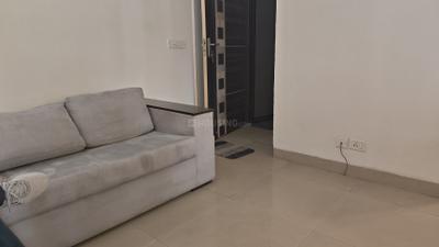 Living Room Image of 950 Sq.ft 2 BHK Apartment / Flat for rent in Jaypee Kosmos, Sector 134 Noida for Rs. 30500