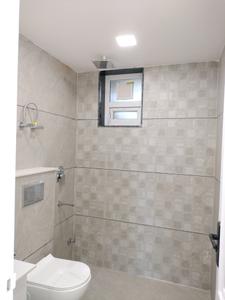 Common Bathroom Image of 2100 Sq.ft 3 BHK Apartment / Flat for sale in CGHS Palm Court Apartment, Sector 19 Dwarka New Delhi for Rs. 31000000