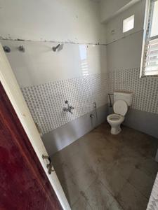 Bathroom Image of 1390 Sq.ft 3 BHK Apartment / Flat for sale in Boragaon Guwahati for Rs. 6700000