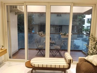 Living Room Image of 1500 Sq.ft 3 BHK Apartment / Flat for sale in Mulund East Mumbai for Rs. 28500000