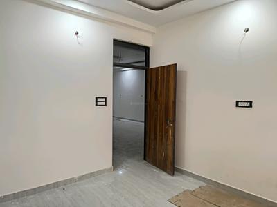 Bedroom Image of 1600 Sq.ft 4 BHK Apartment / Flat for sale in Govindpuram Ghaziabad for Rs. 6865000