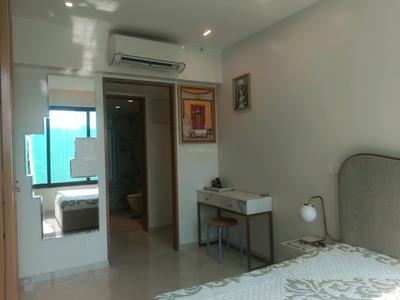 Bedroom Image of 1200 Sq.ft 3 BHK Apartment / Flat for sale in Kandivali West Mumbai for Rs. 33000000
