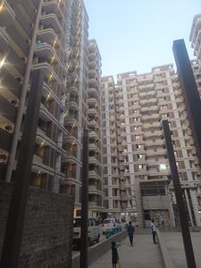 Image of 935 Sq.ft 2 BHK Apartment / Flat for rent in Nava Naroda, Ahmedabad for Rs. 12000
