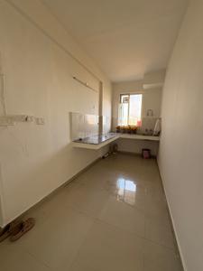 Kitchen Image of 598 Sq.ft 2 BHK Apartment / Flat for rent in Pyramid Pride, Sector 76 Gurgaon for Rs. 18000
